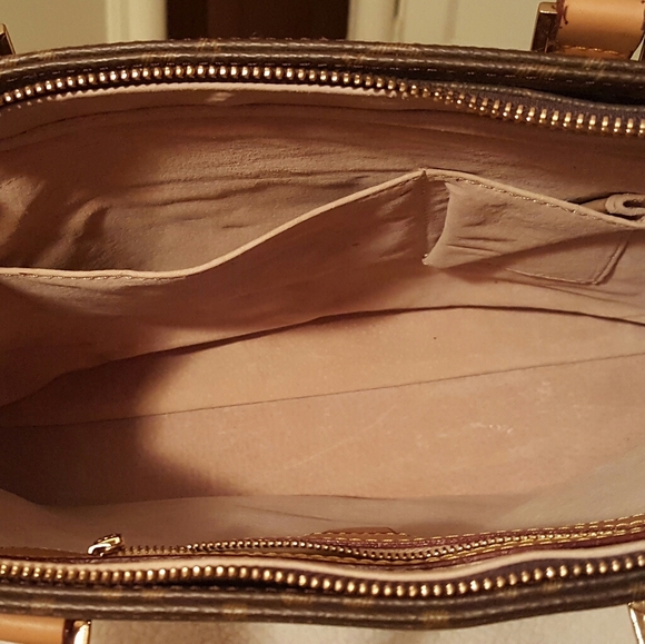 Louis Vutton Tote Handbag - Picture 6 of 8